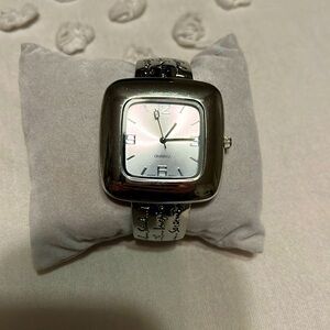 Women quartz watch